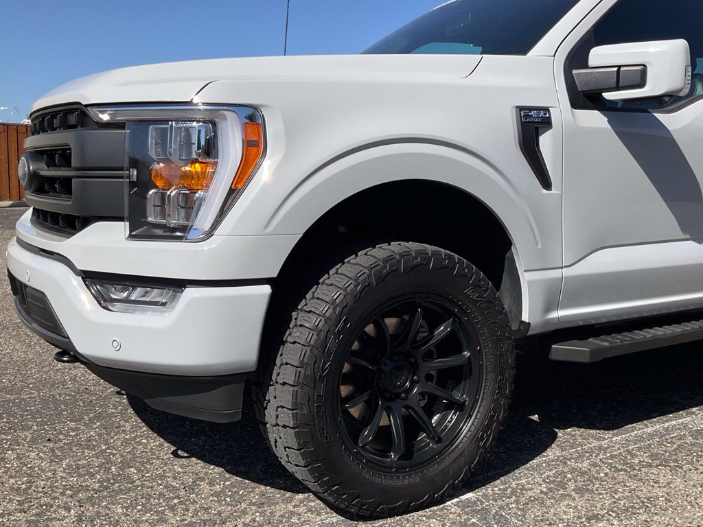 Used 2023 Ford F150 Lariat AWD/4WD image 11