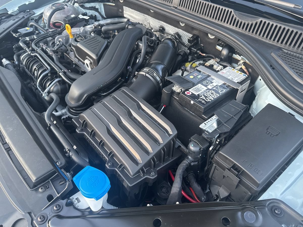 Used 2025 Volkswagen Jetta Sport FWD image 49
