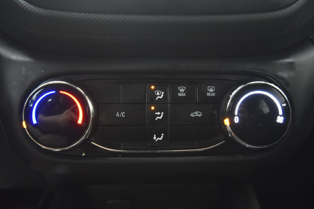 Used 2022 Chevrolet TrailBlazer LS AWD/4WD image 26