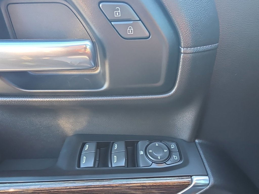 Used 2019 GMC Sierra 1500 SLE w/ SLE Value Package AWD/4WD image 27