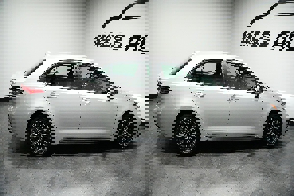 Used 2021 Toyota Corolla SE image 8