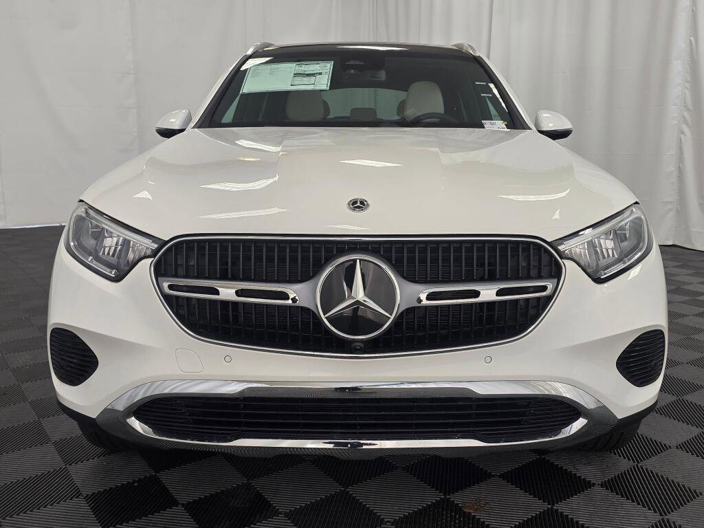 New 2026 Mercedes-Benz GLC 300 4MATIC image 9
