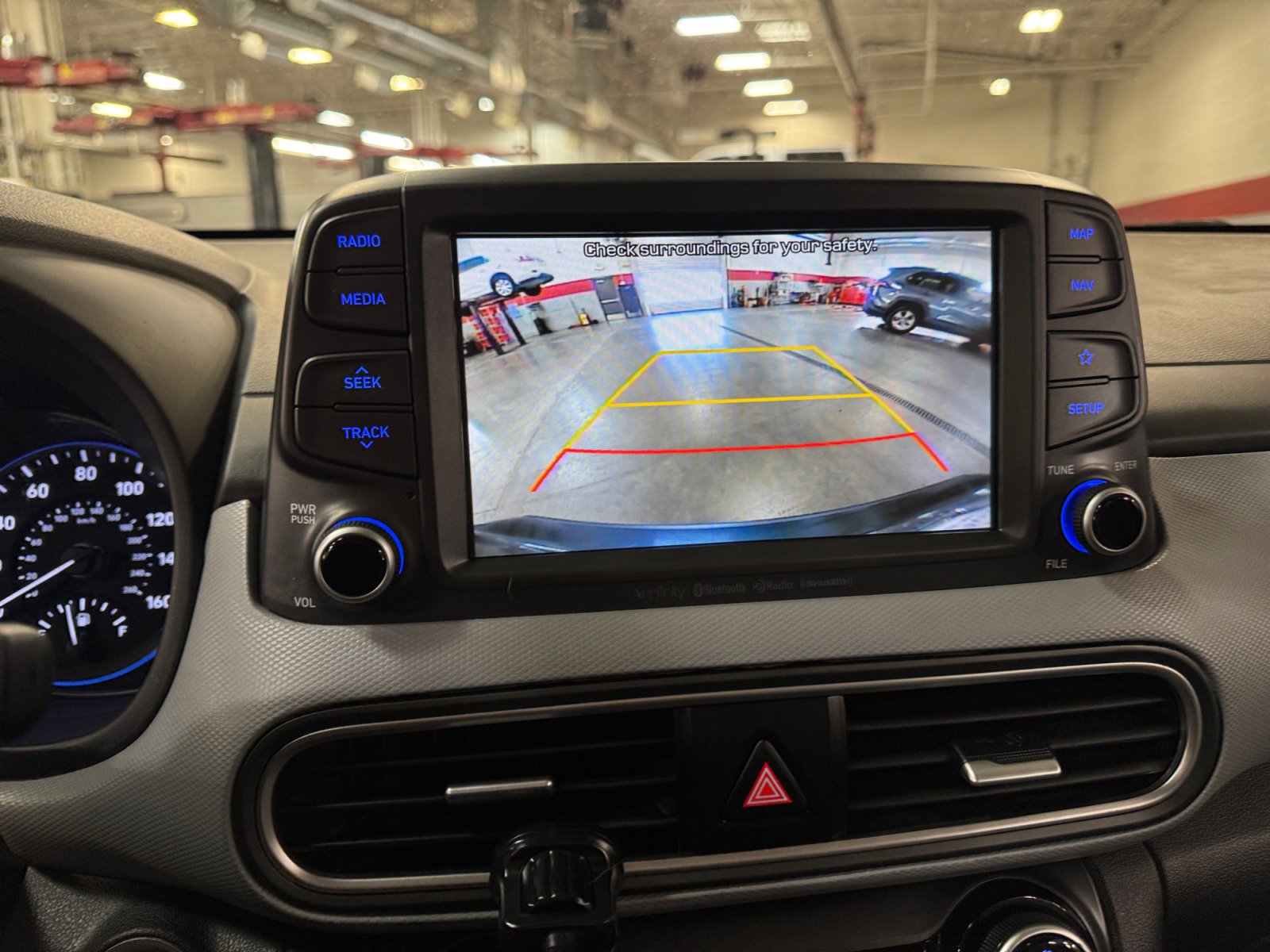 Used 2021 Hyundai Kona Ultimate w/ Cargo Package FWD image 29