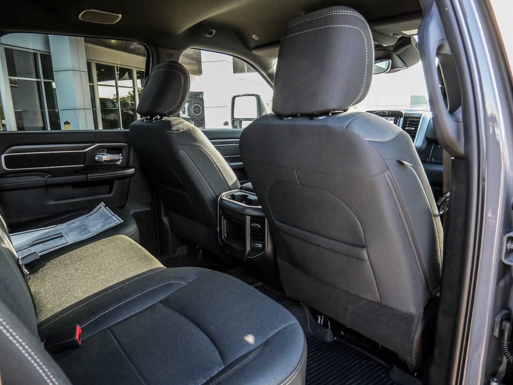 New 2026 RAM 3500 Big Horn AWD/4WD image 44