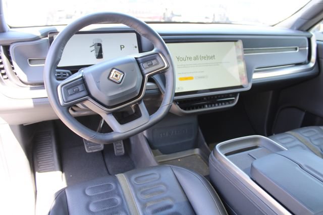 Used 2025 Rivian R1S Adventure AWD/4WD image 14