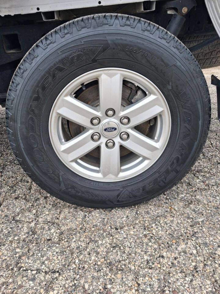 Used 2022 Ford F150 XLT w/ Equipment Group 301A Mid image 6