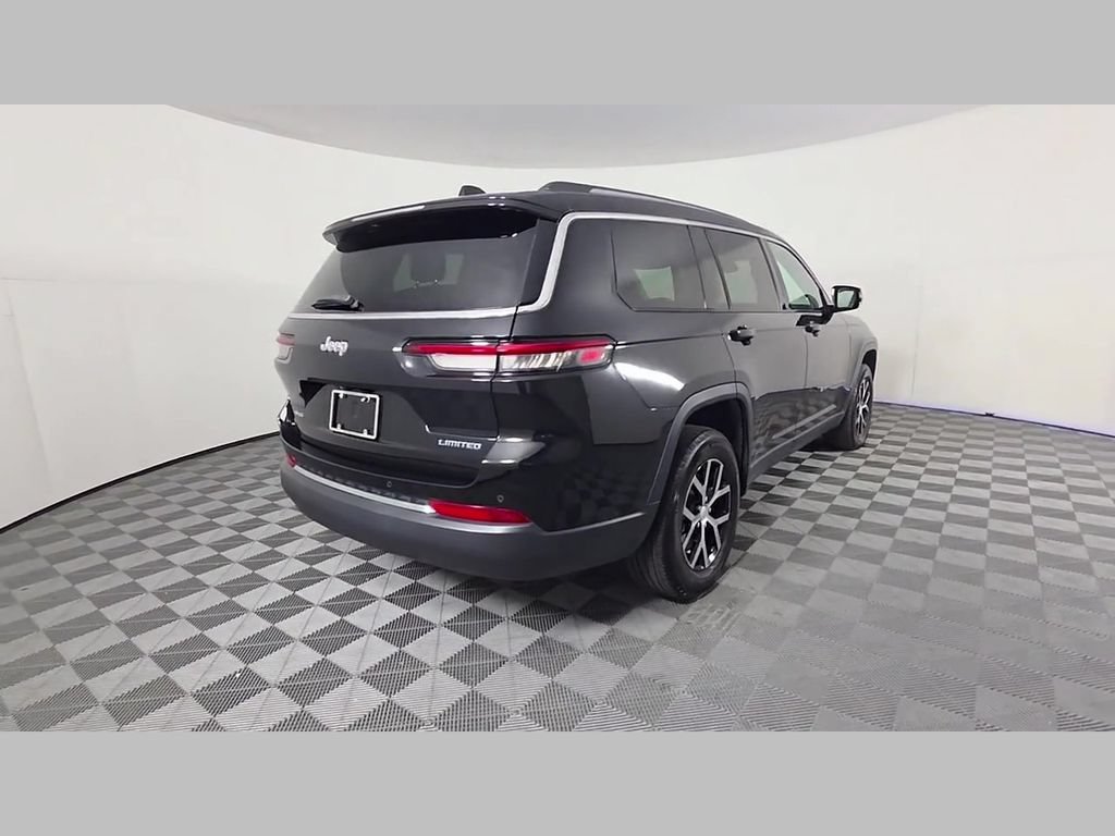 Used 2023 Jeep Grand Cherokee L Limited w/ Trailer Tow Group (B) AWD/4WD image 39