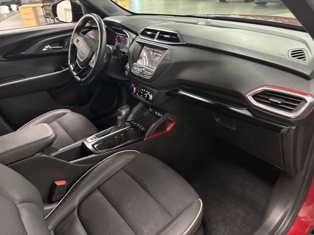 Used 2023 Chevrolet TrailBlazer RS FWD image 10
