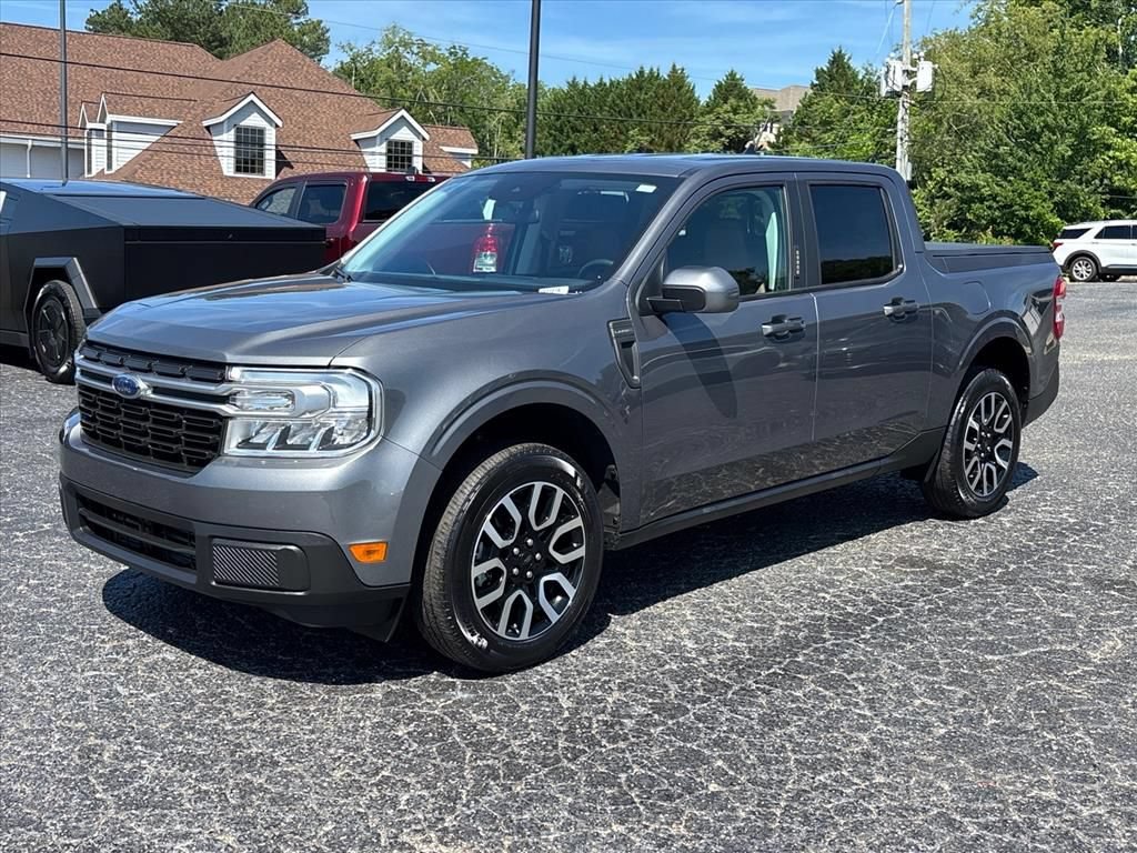 Used 2023 Ford Maverick Lariat w/ Lariat Luxury Package AWD/4WD image 3