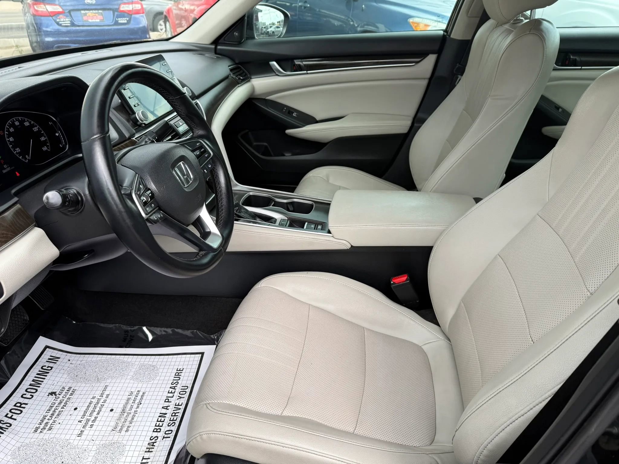 Used 2018 Honda Accord EX-L image 10