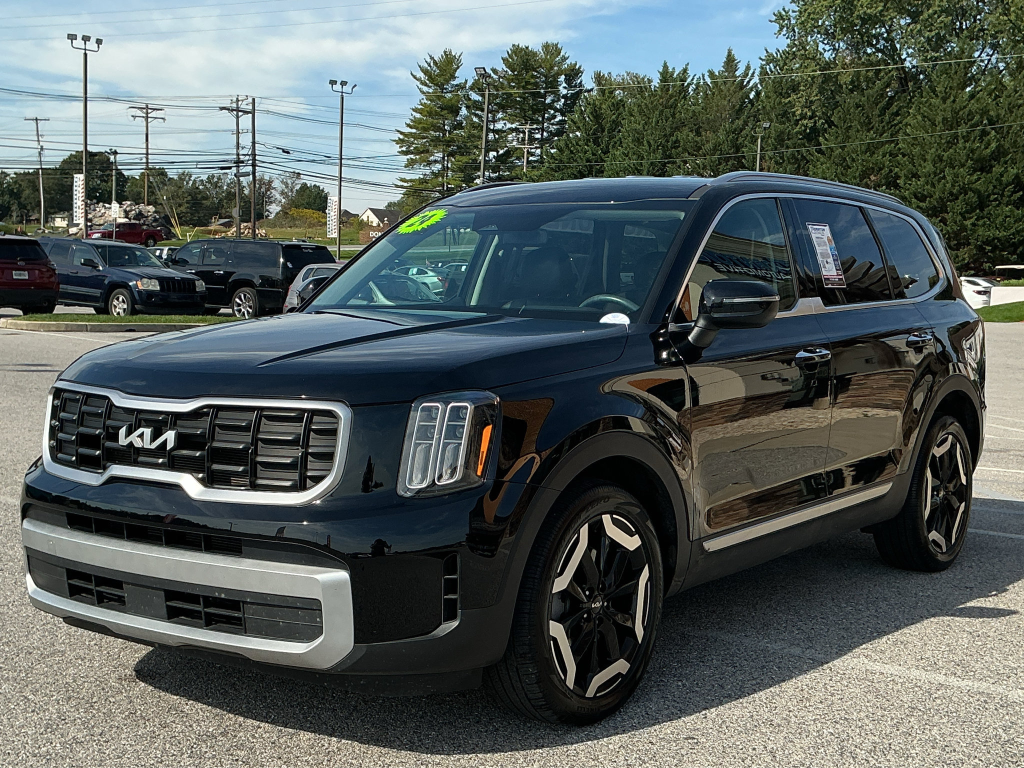 Used 2024 Kia Telluride S AWD/4WD image 8