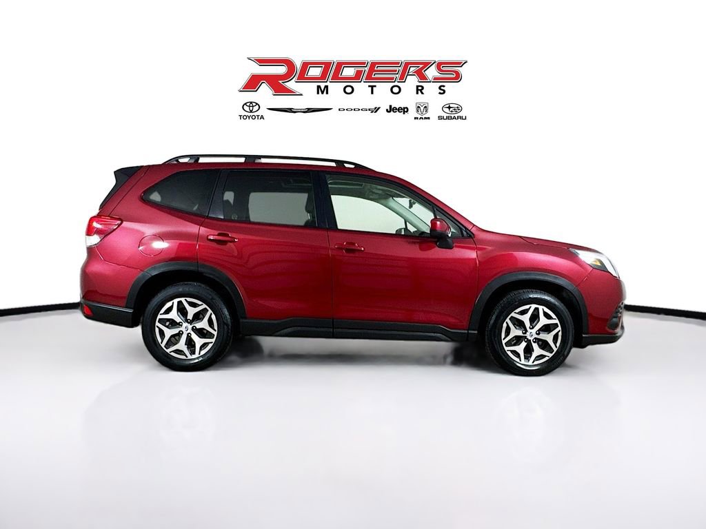 Certified 2024 Subaru Forester Premium image 9
