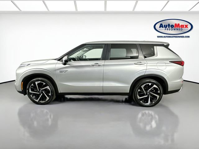 Used 2023 Mitsubishi Outlander SE AWD/4WD image 8