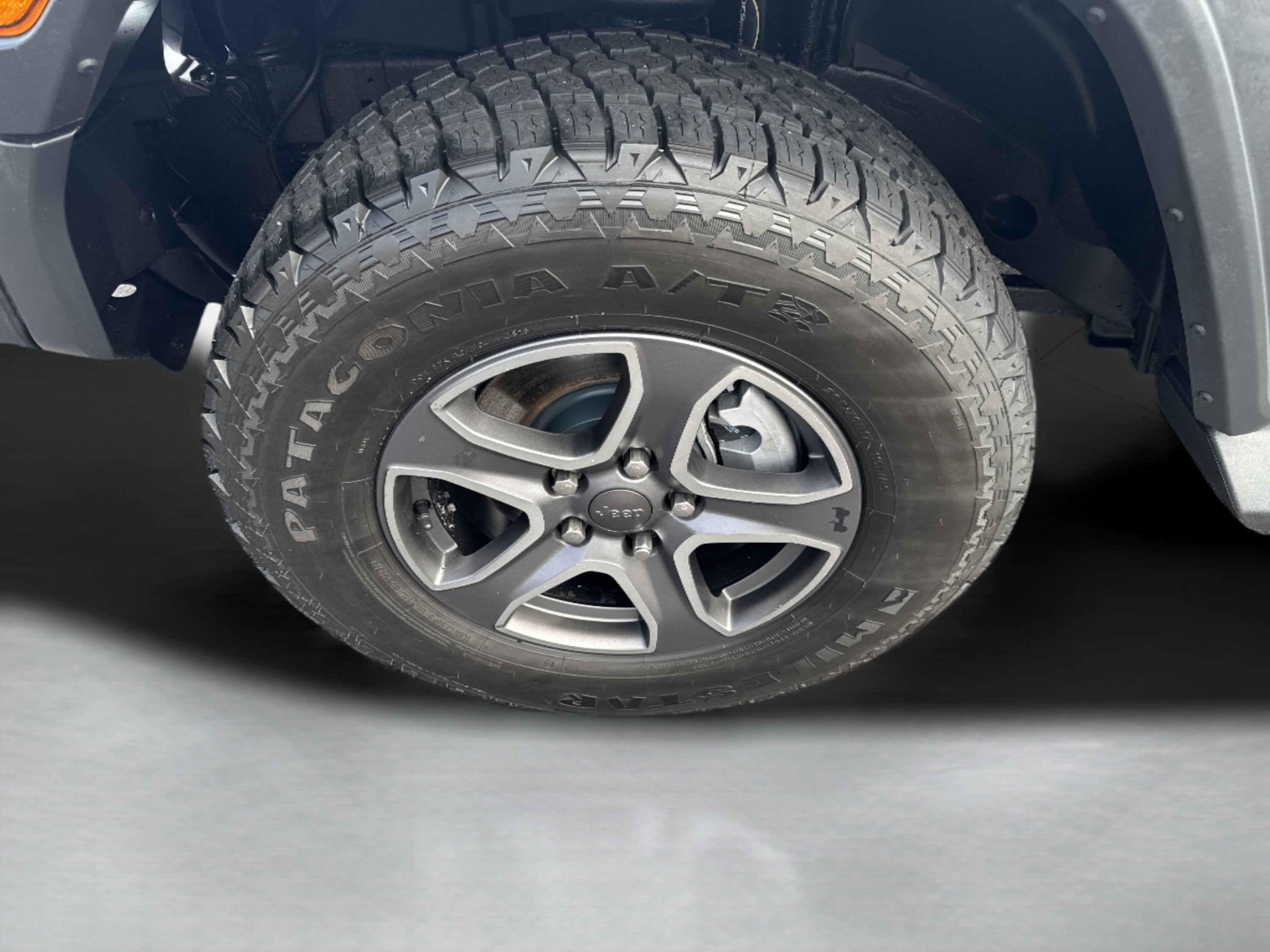 Used 2018 Jeep Wrangler Unlimited Sport S AWD/4WD image 9