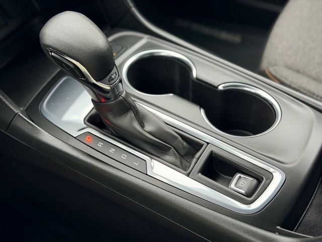 Certified 2024 Chevrolet Equinox LT w/ LPO, Floor Liner Package image 17