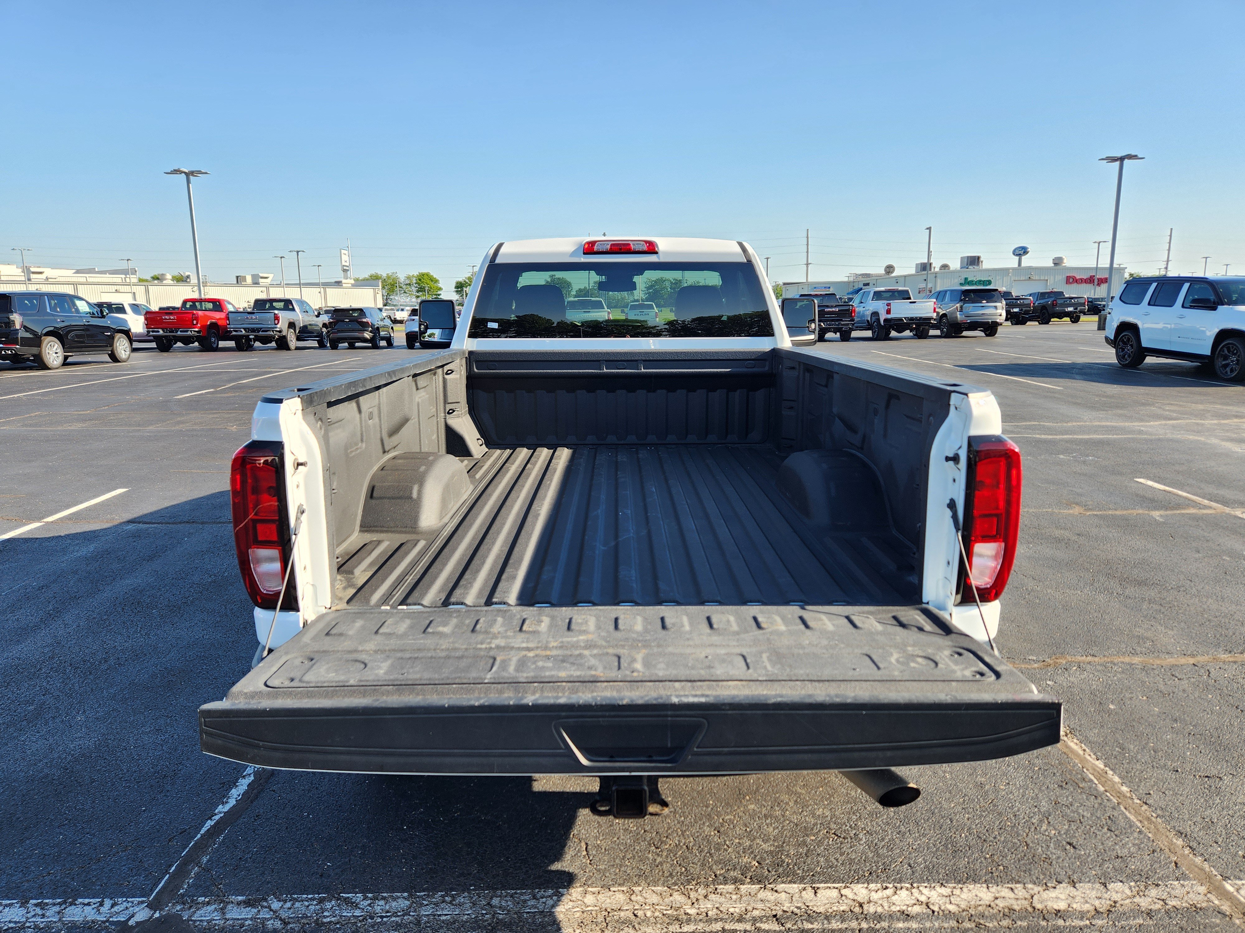 Used 2024 GMC Sierra 2500 Pro w/ Convenience Package AWD/4WD image 10
