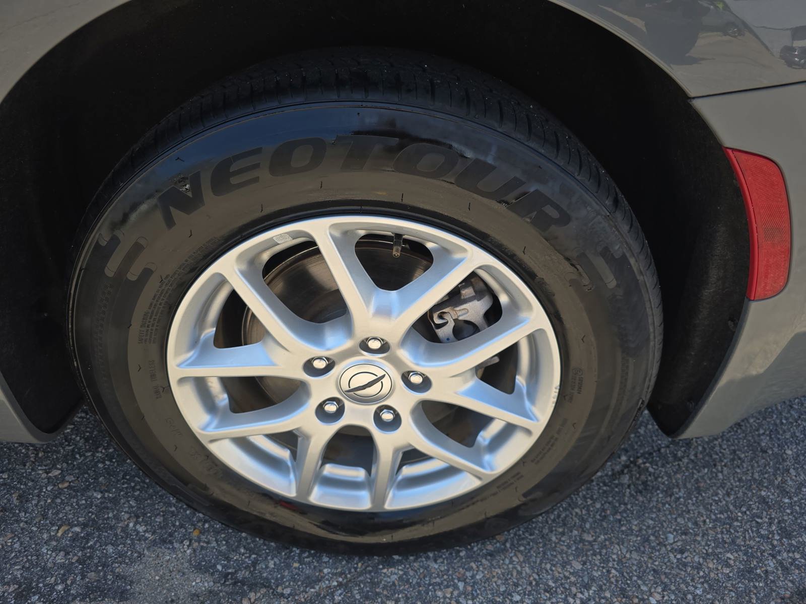 Used 2022 Chrysler Pacifica Touring-L FWD image 35