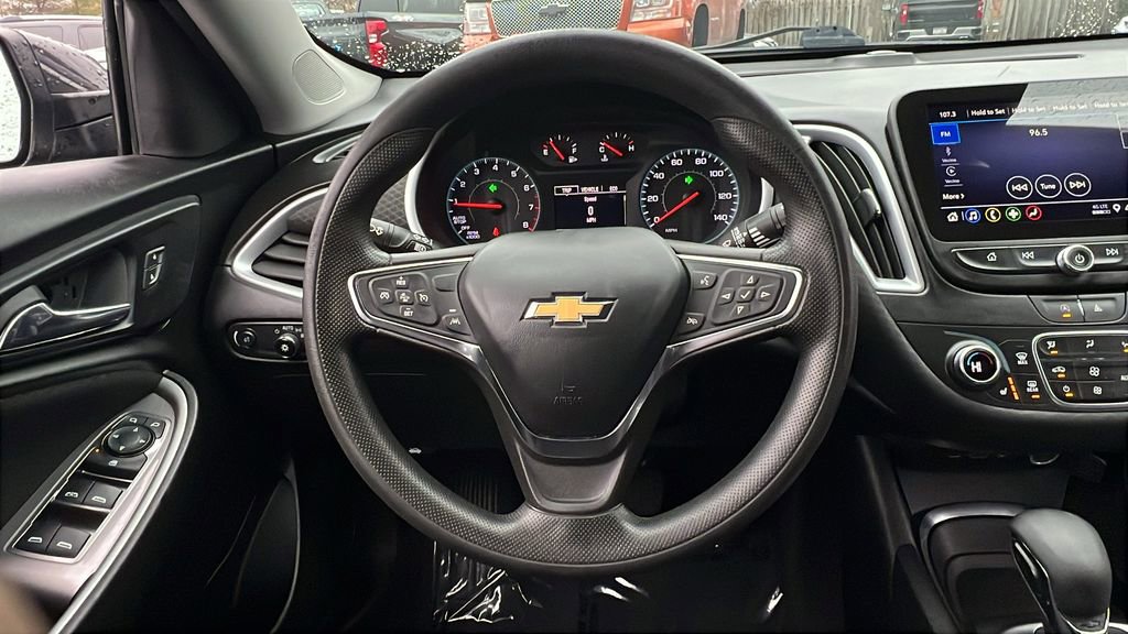 Used 2023 Chevrolet Malibu LT image 22