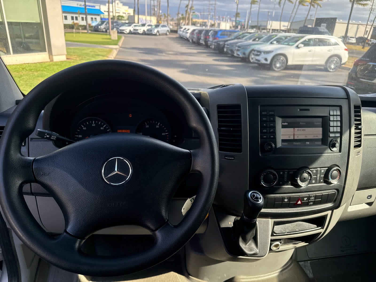 Used 2017 Mercedes-Benz Sprinter 2500 image 20