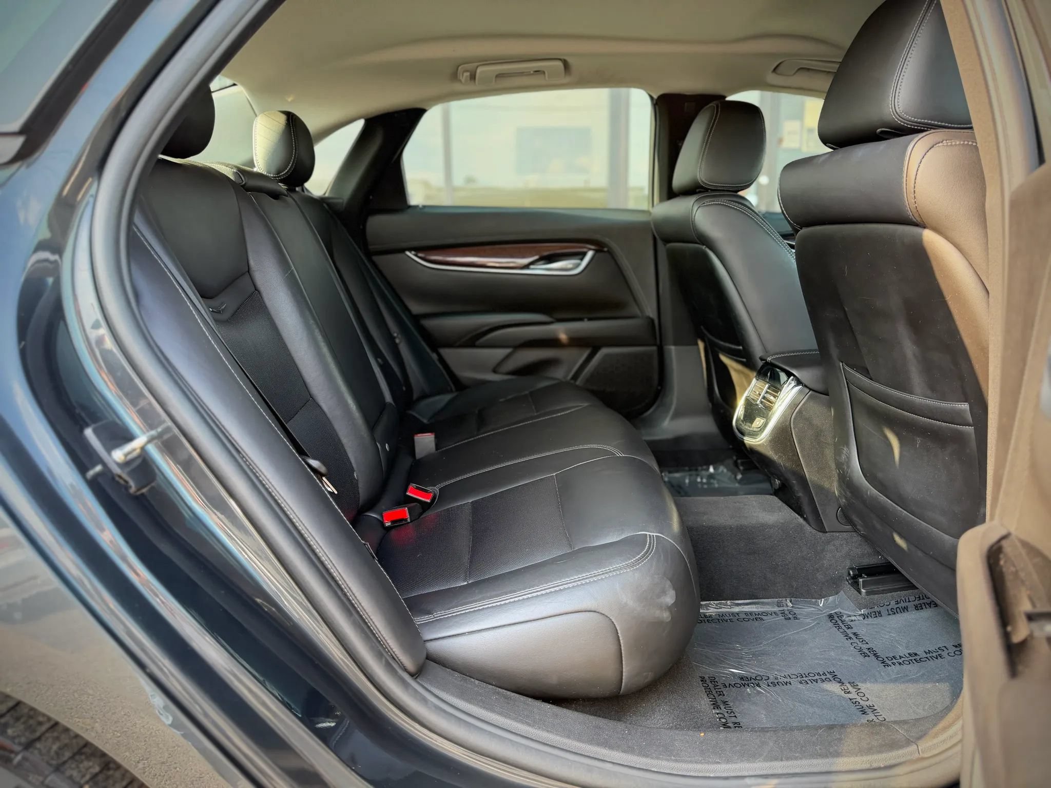 Used 2015 Cadillac XTS Luxury AWD/4WD image 14