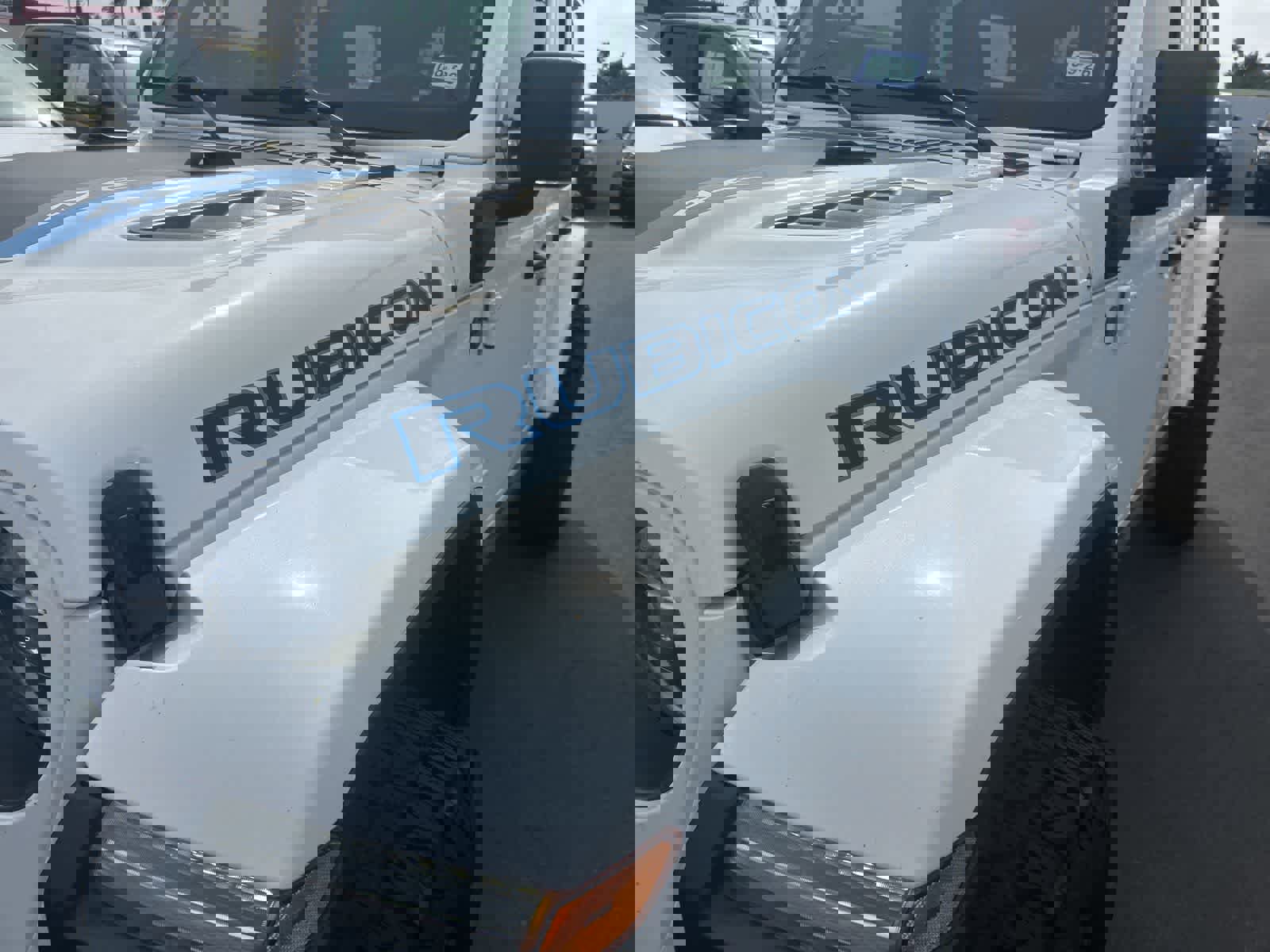 Used 2021 Jeep Wrangler Unlimited Rubicon 4xe w/ Steel Bumper Group image 15