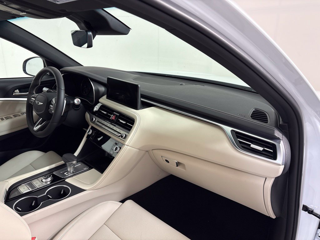 New 2026 Genesis G70 2.5T RWD image 13