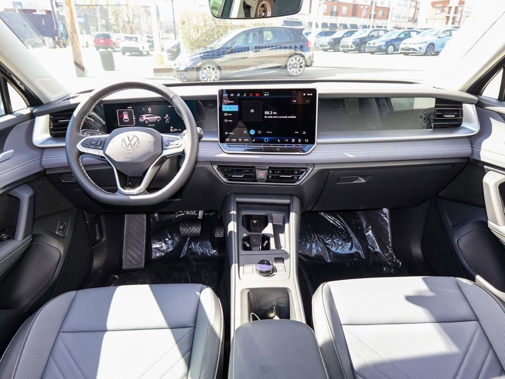 New 2026 Volkswagen Tiguan SE AWD/4WD image 17