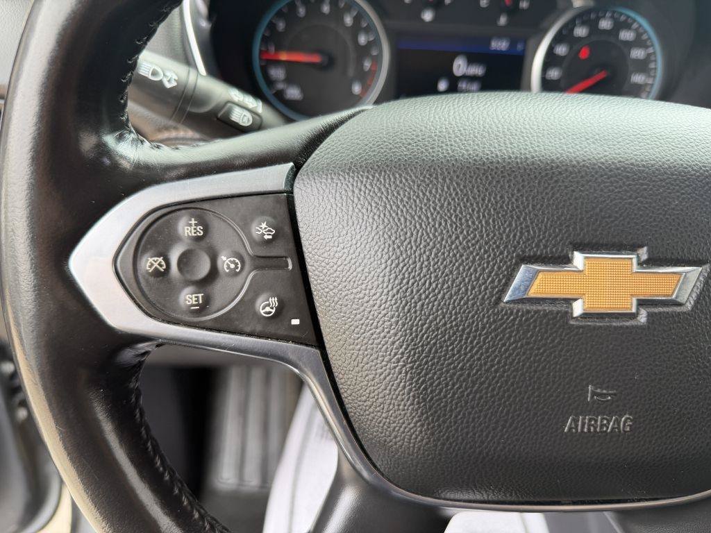 Used 2020 Chevrolet Traverse LT w/ Driver Confidence II Package AWD/4WD image 14