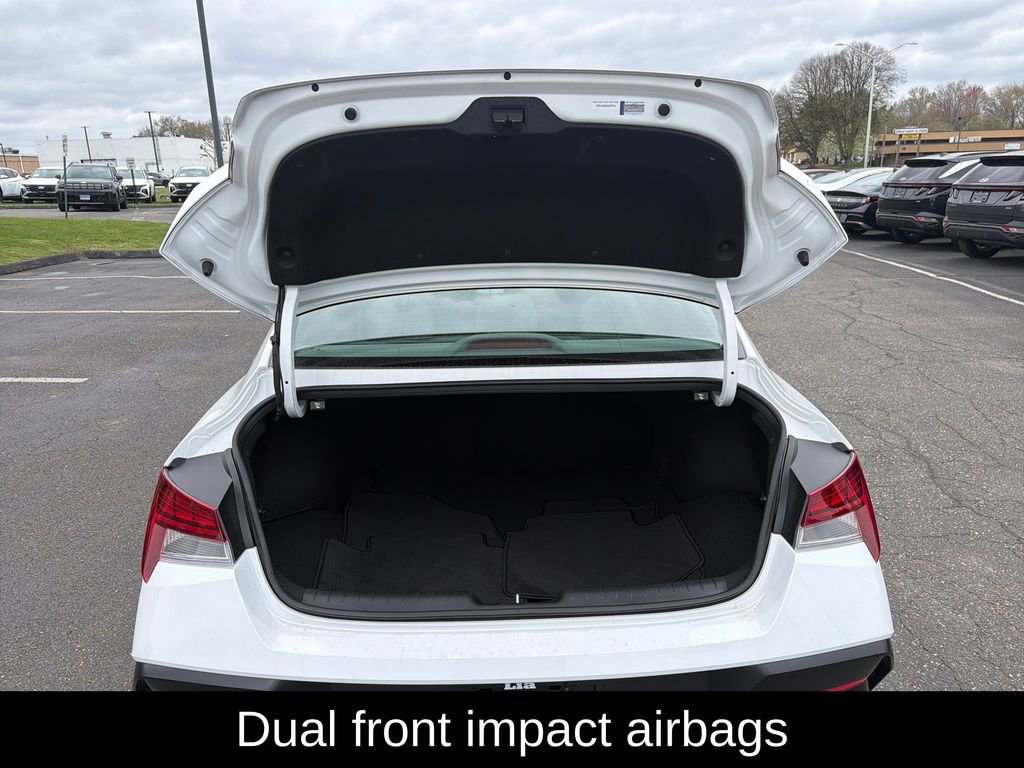 Used 2025 Hyundai Elantra SEL w/ Cargo Package FWD image 25