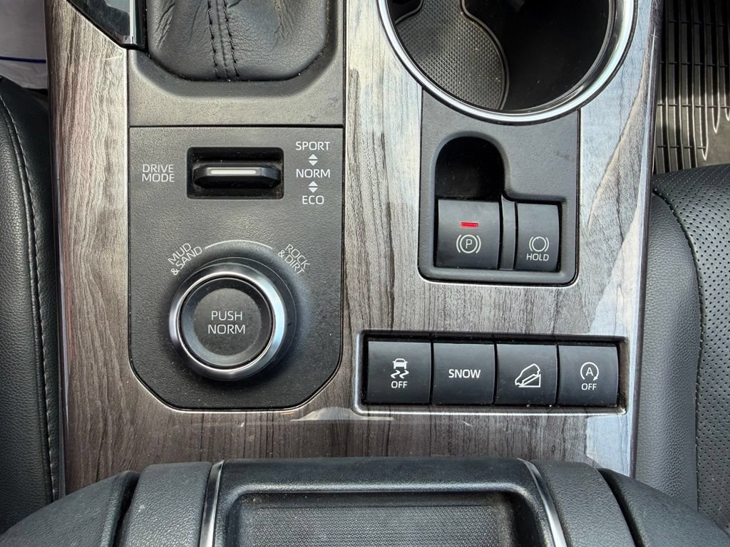 Used 2020 Toyota Highlander Platinum AWD/4WD image 26