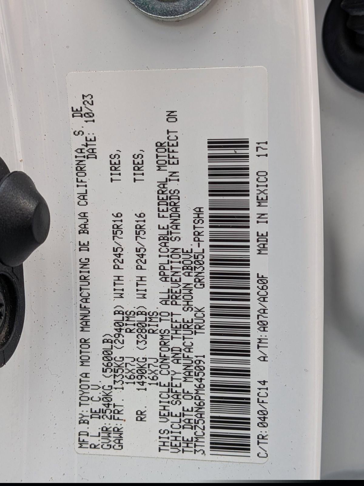 Used 2023 Toyota Tacoma SR5 w/ Technology Package image 15