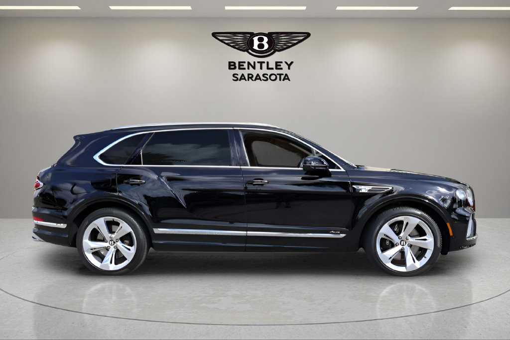 Used 2024 Bentley Bentayga Extended Wheelbase AWD/4WD image 10