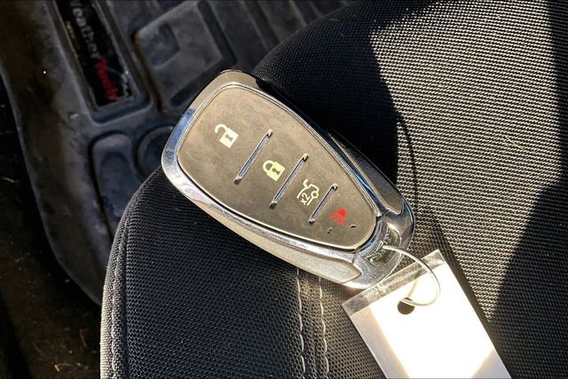 Used 2021 Chevrolet Camaro LT image 11