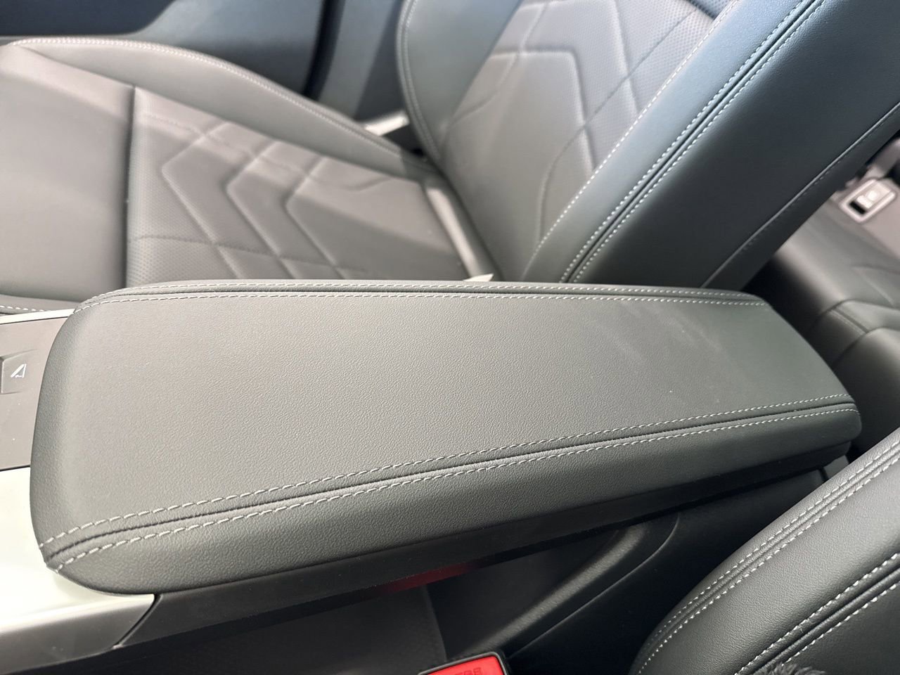 New 2026 BMW X1 xDrive28i w/ Convenience Package image 31