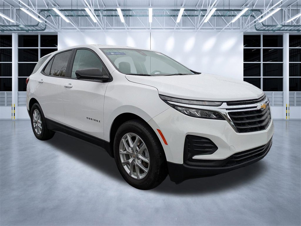 Used 2023 Chevrolet Equinox LS w/ LS Convenience Package video 1