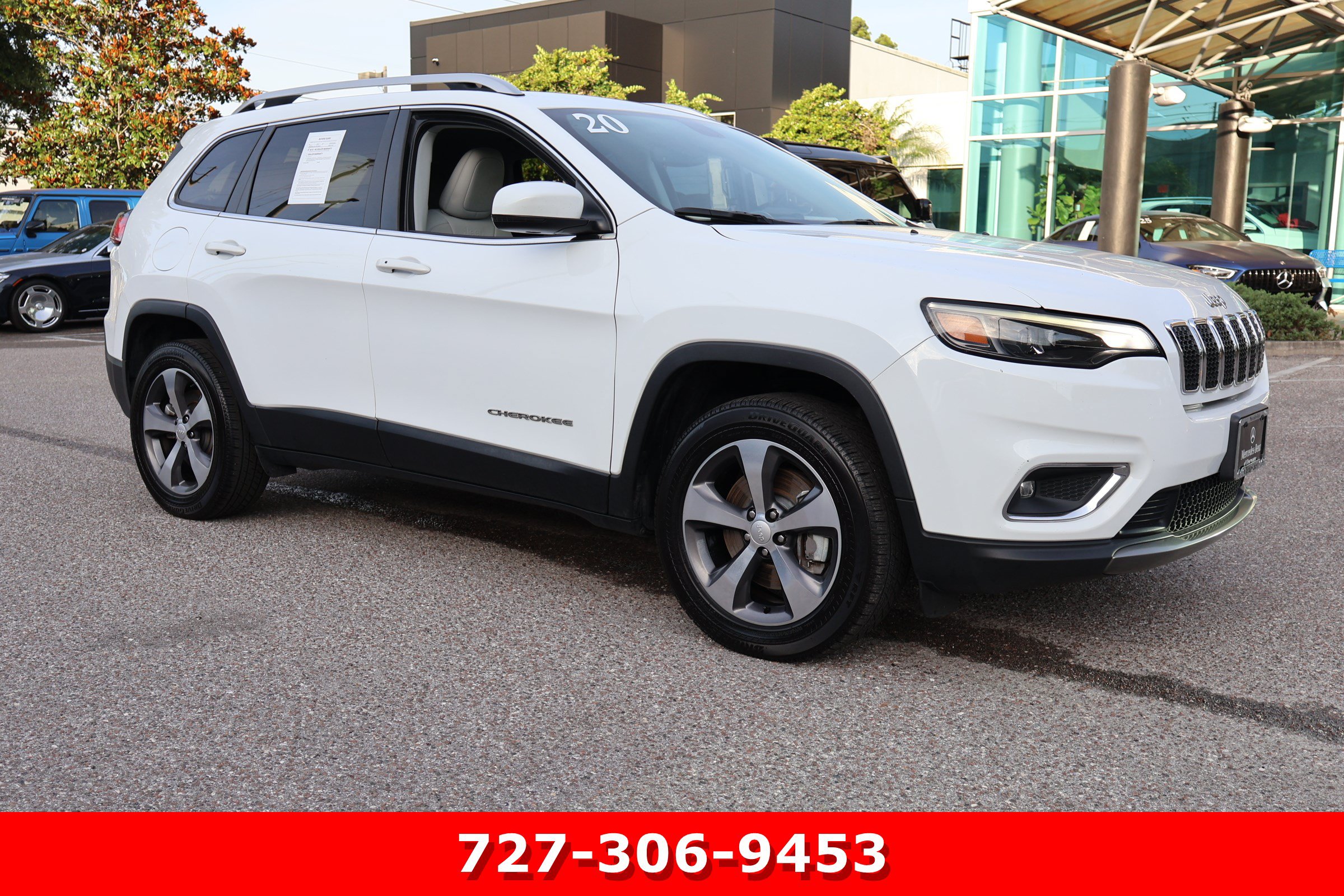 Used 2020 Jeep Cherokee Limited AWD/4WD image 12