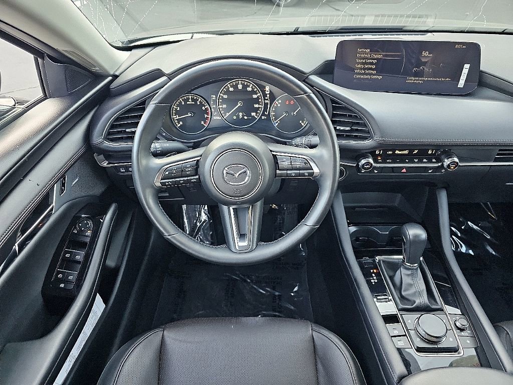 Certified 2025 MAZDA MAZDA3 2.5 Turbo Sedan w/Premium Plus image 23