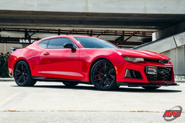 Used 2018 Chevrolet Camaro ZL1 RWD image 35