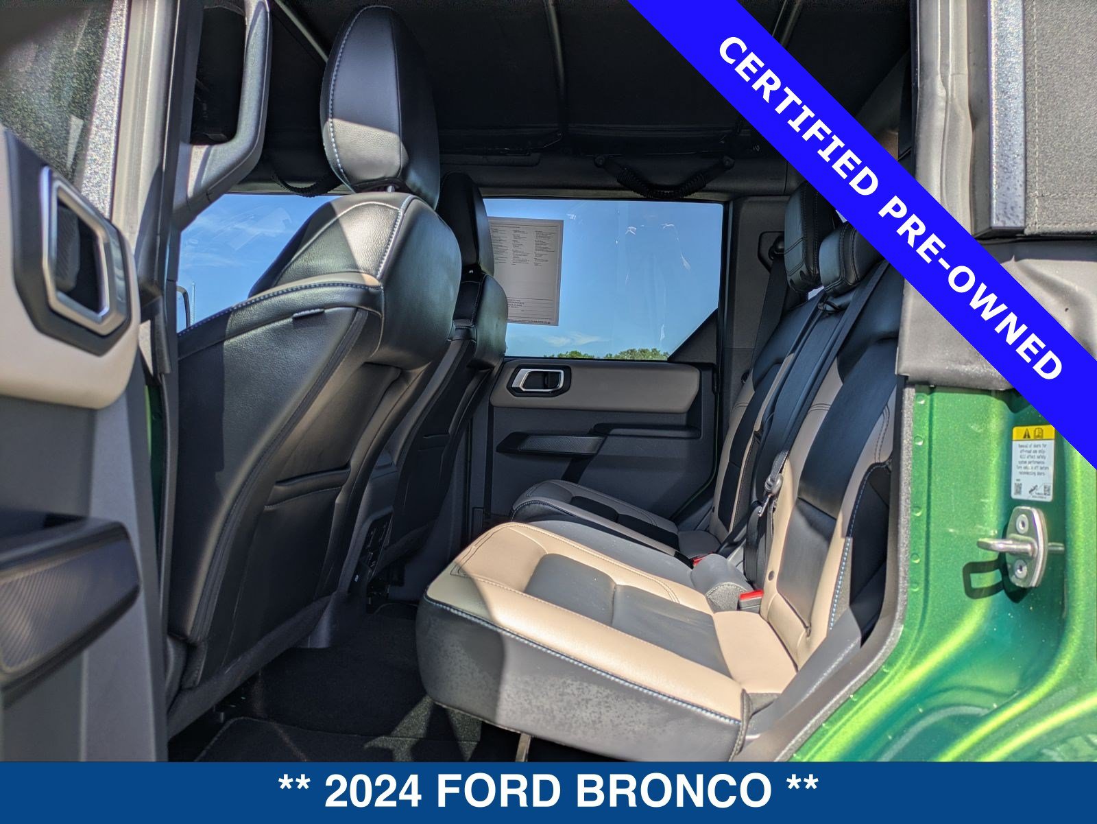 Certified 2024 Ford Bronco Wildtrak AWD/4WD image 16