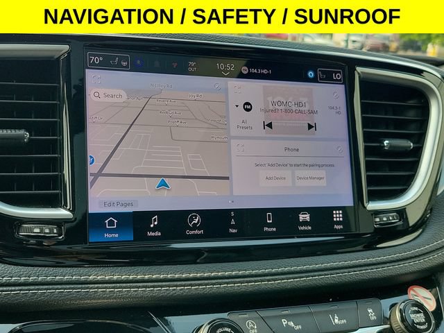 Used 2025 Chrysler Pacifica Limited FWD image 19
