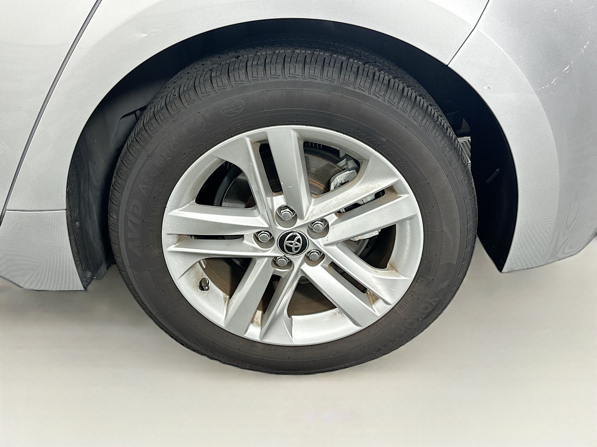 Used 2019 Toyota Corolla SE FWD image 11