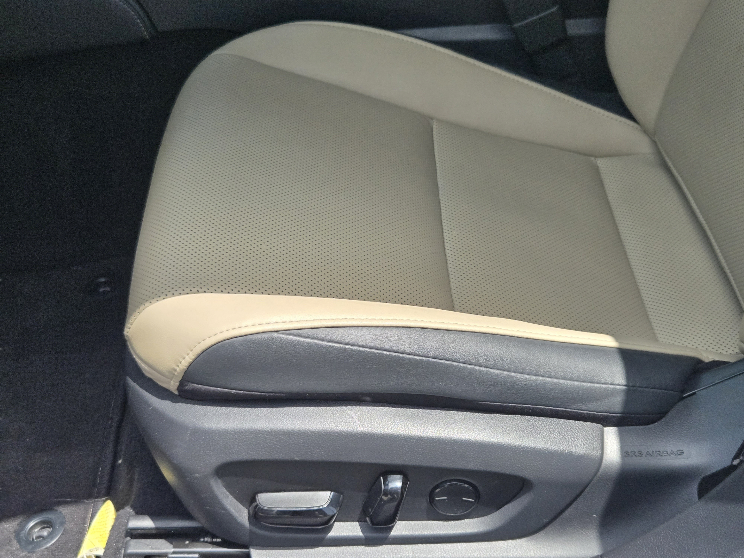 Used 2019 Lexus ES 350 w/ Premium Package FWD image 16
