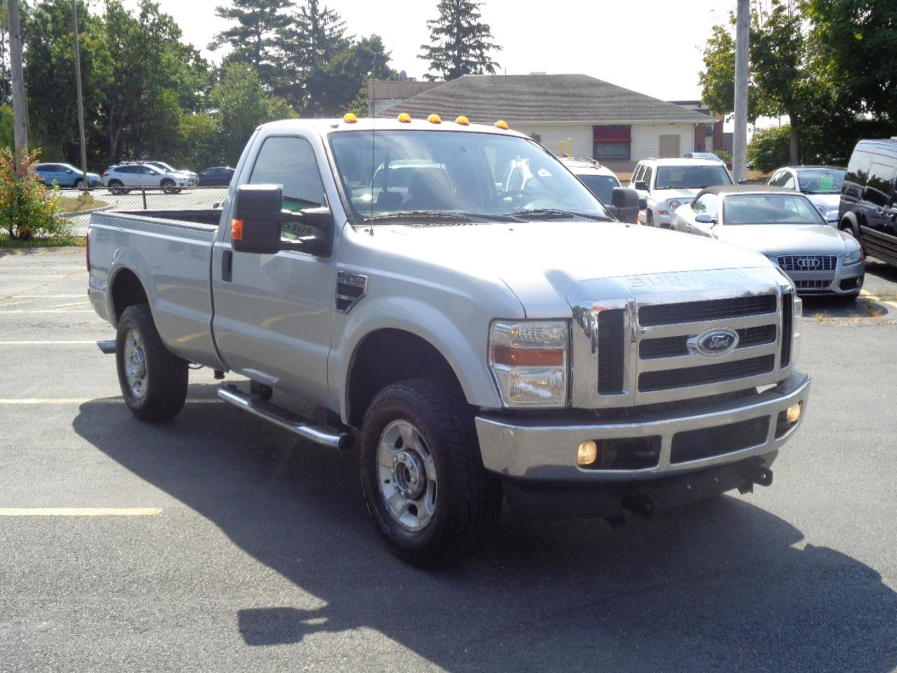 Used 2010 Ford F250 XLT AWD/4WD image 6