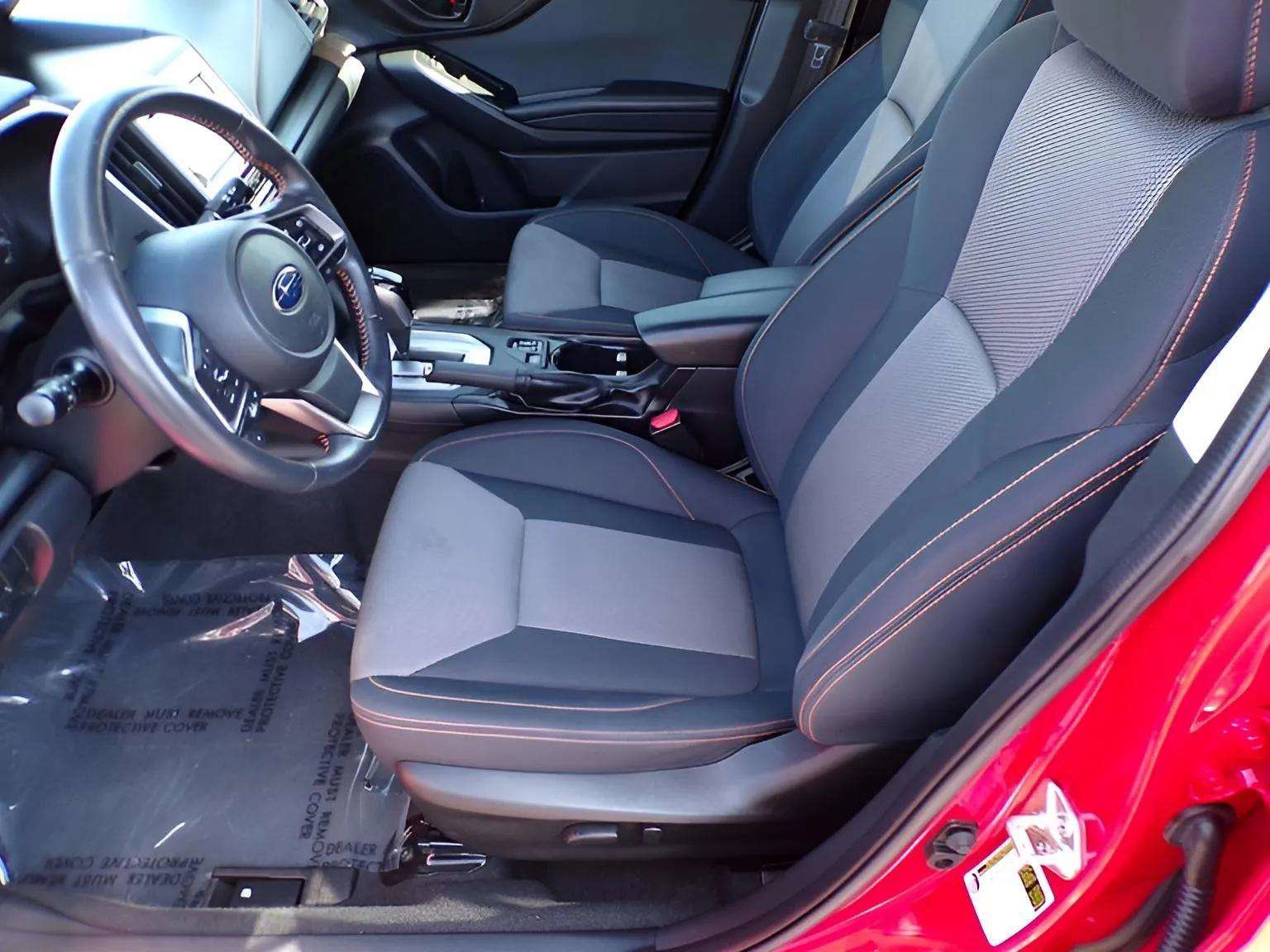 Used 2021 Subaru Crosstrek 2.0i Premium w/ Moonroof Package image 9