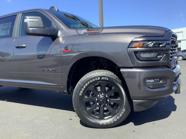 New 2026 RAM 2500 Big Horn AWD/4WD image 3