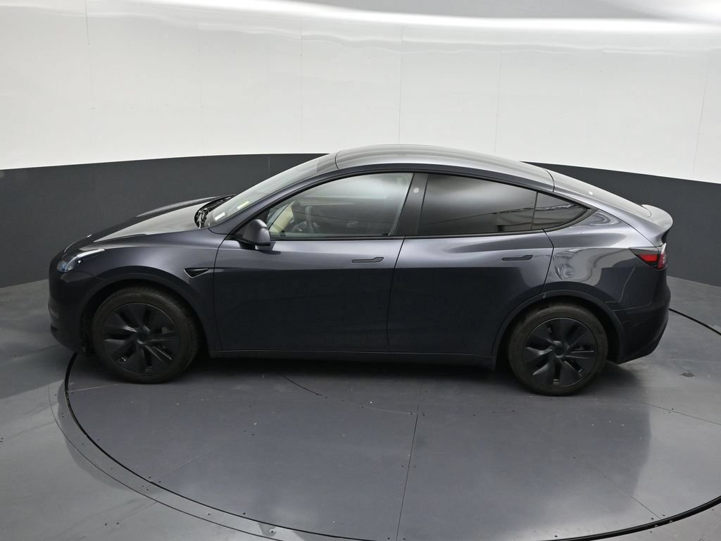 Used 2024 Tesla Model Y Long Range AWD/4WD image 15