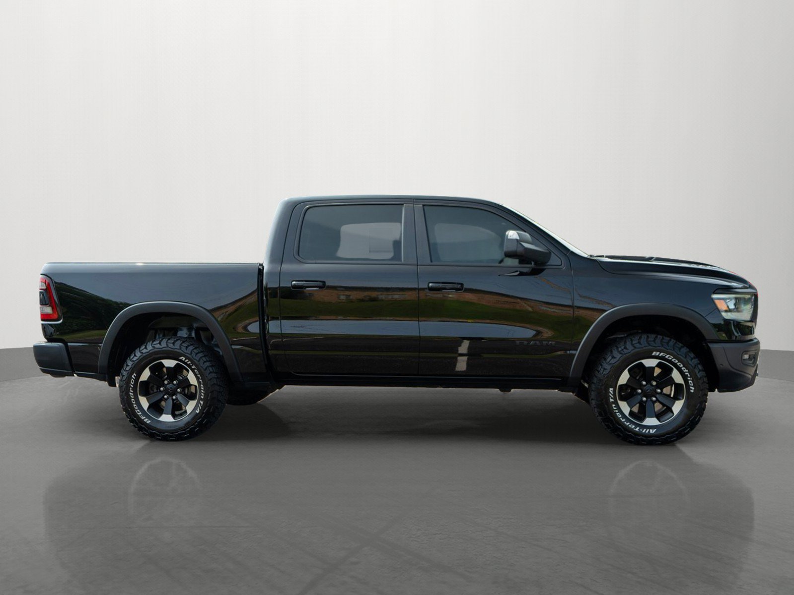 Used 2022 RAM 1500 Rebel w/ Rebel Level 2 Equipment Group AWD/4WD image 8