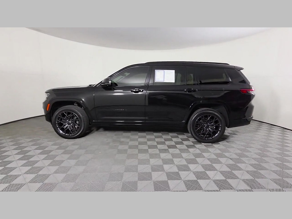 Used 2024 Jeep Grand Cherokee L Summit w/ High Altitude Package AWD/4WD image 45