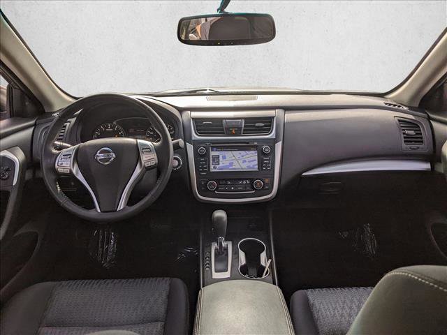 Used 2016 Nissan Altima 2.5 SV w/ Convenience Package image 18