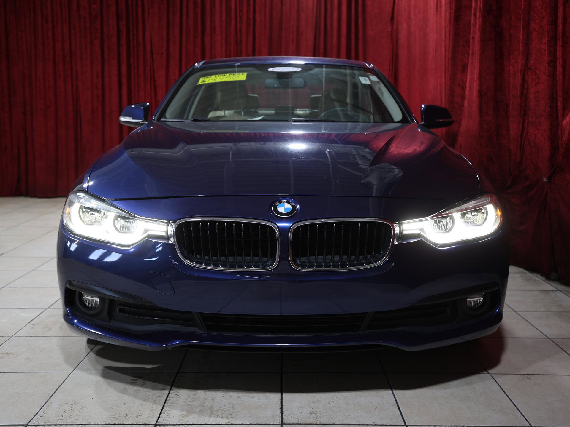 Used 2018 BMW 320i Sedan RWD image 9